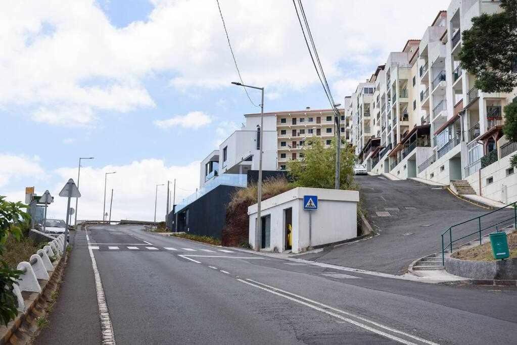 Azenha Apartment Caniço Eksteriør bilde